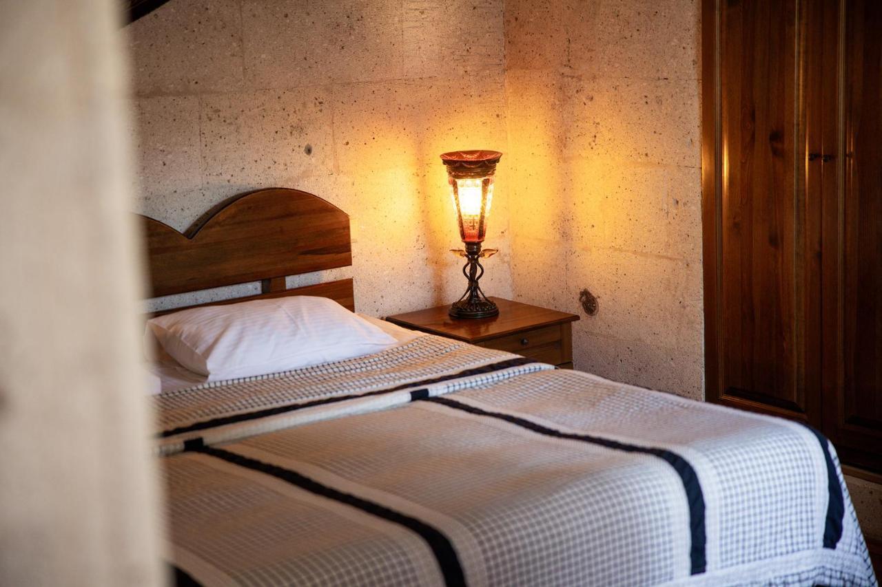 คัปปาโดเชีย เคฟ สวีท Hotel เกอเรเม ภายนอก รูปภาพ